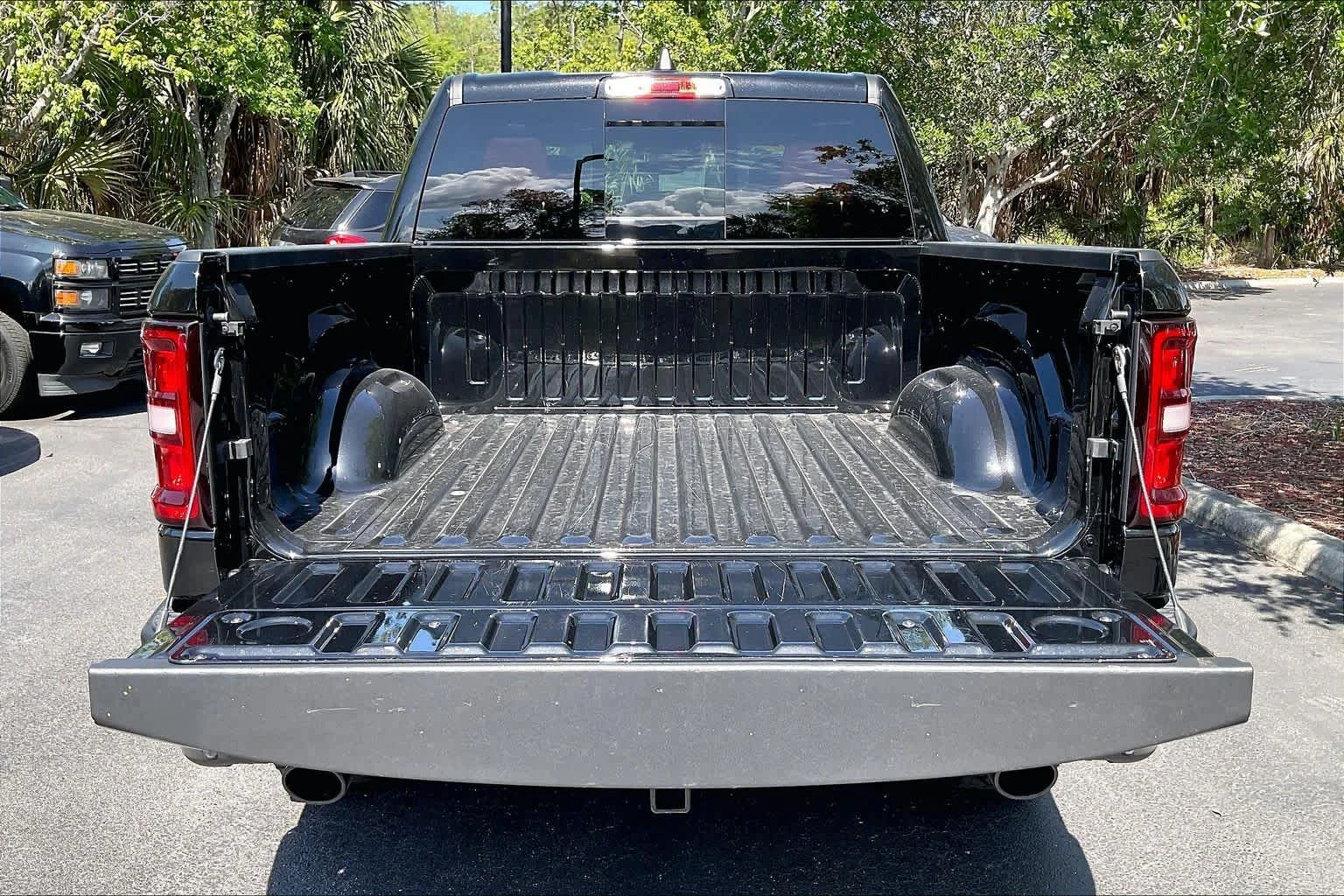 Used 2026 Diamond Black Crystal Pearlcoat Ram Rebel image 34