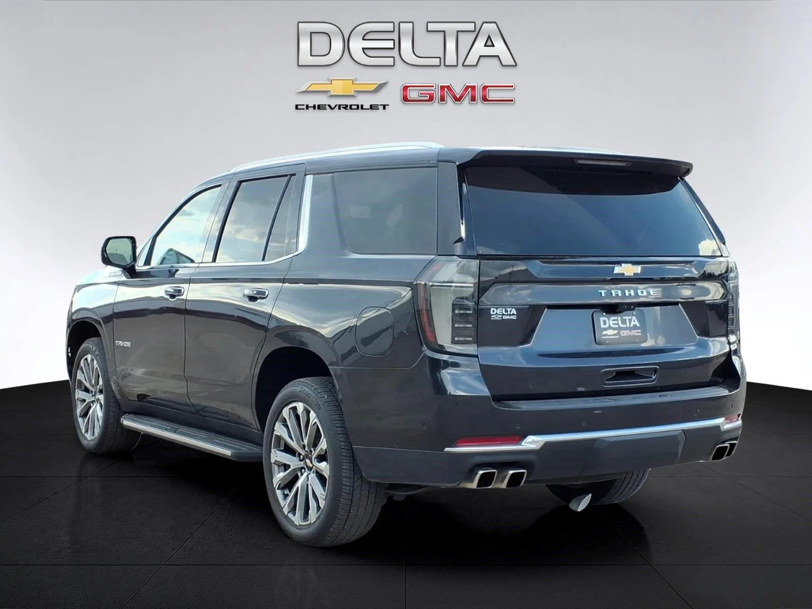 Used 2025 Dark Ash Metallic Chevrolet High Country image 3