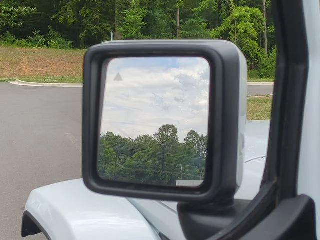 Used 2021 White Jeep Overland image 18