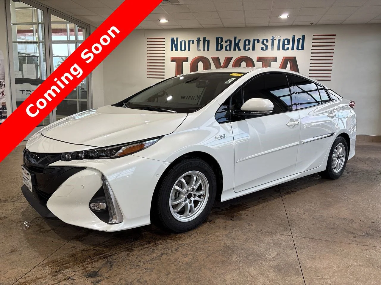 2020 Toyota Prius Prime Limited's photo