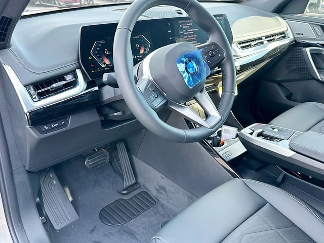 New 2026 Silver BMW xDrive28i image 7