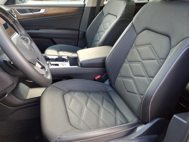 Used 2026 Silver Volkswagen 2.0T SE w/Technology image 20