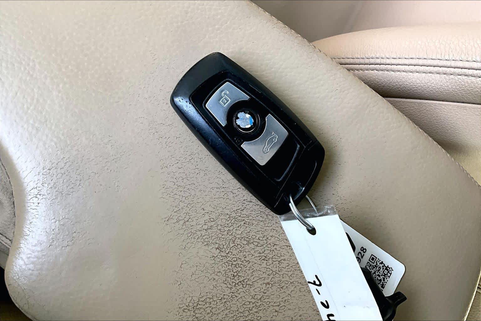 Used 2015 Alpine White BMW 428i image 15