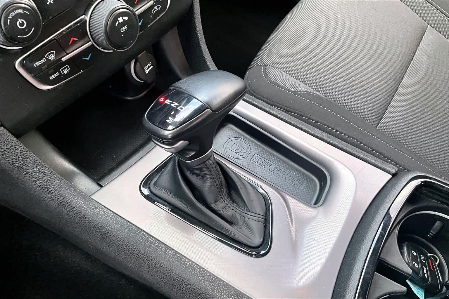Used 2022 Triple Nickel Clearcoat Dodge SXT image 16
