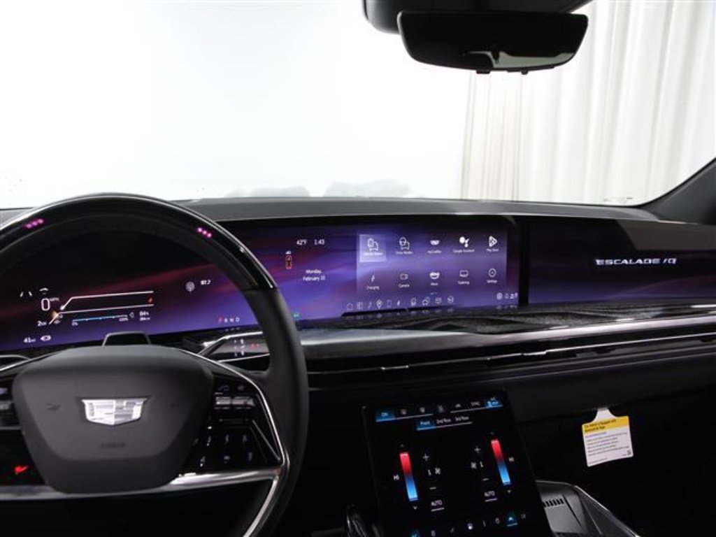 2025 Cadillac Escalade IQ Luxury 1 - Photo 8
