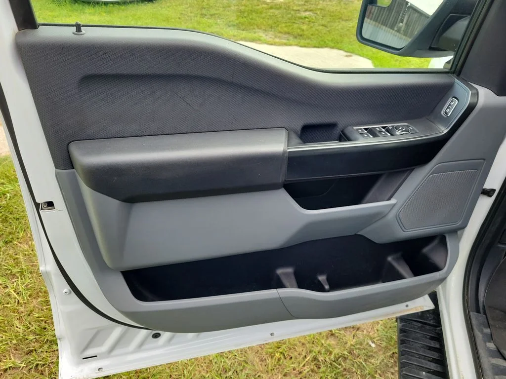 Used 2022 Oxford White Ford XL image 20