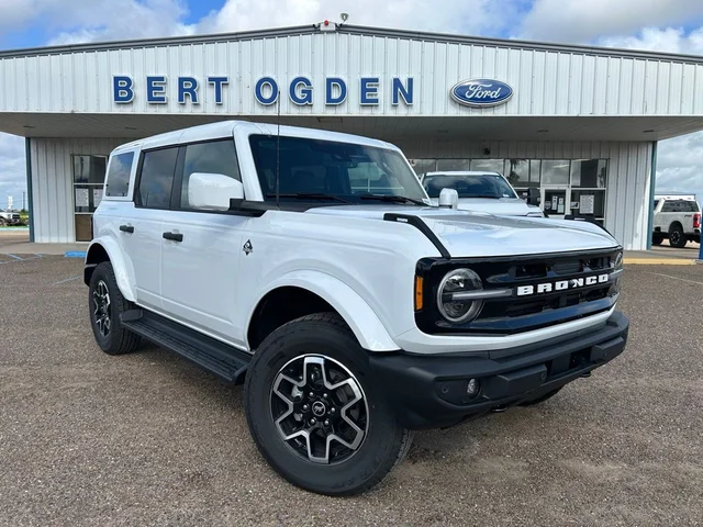 2026 Ford Bronco Outer Banks®