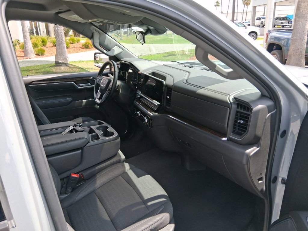 Used 2024 Thunderstorm Gray GMC Elevation image 12
