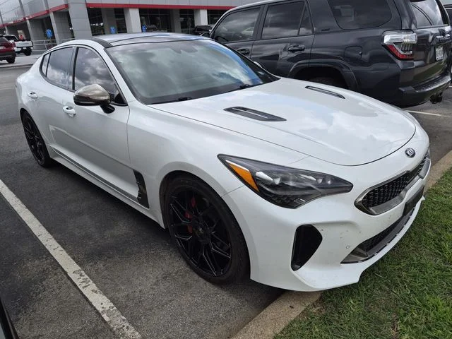 2020 Kia Stinger GT1's photo