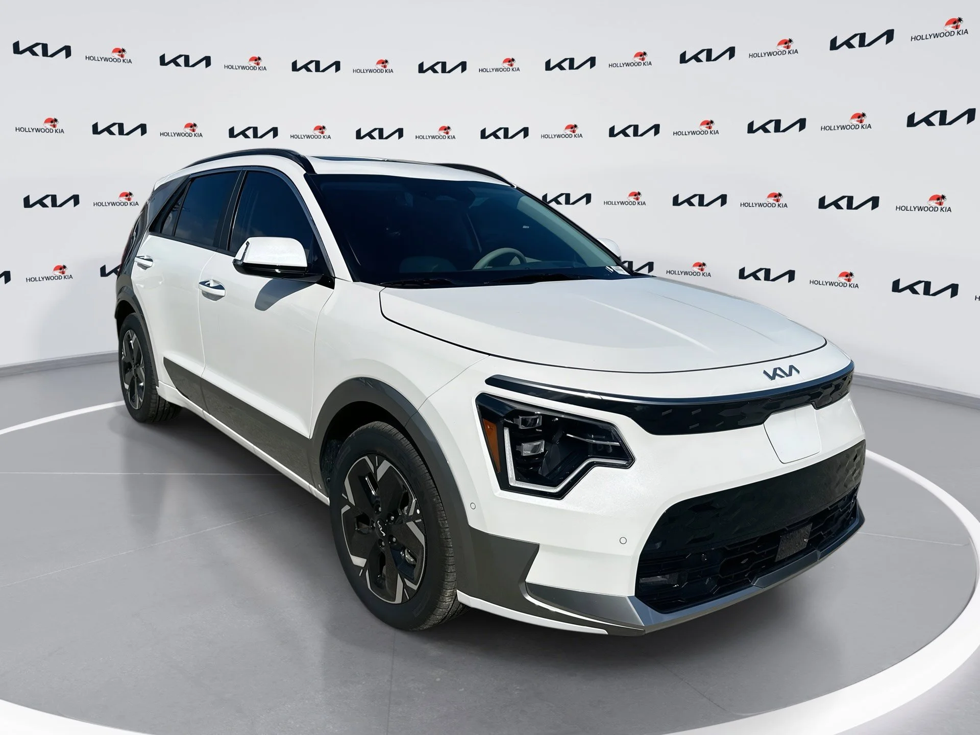 2025 Kia Niro Wave EV's photo