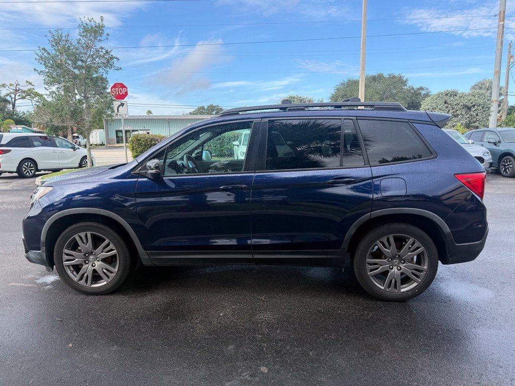 Used 2019 Blue Honda EX-L image 2