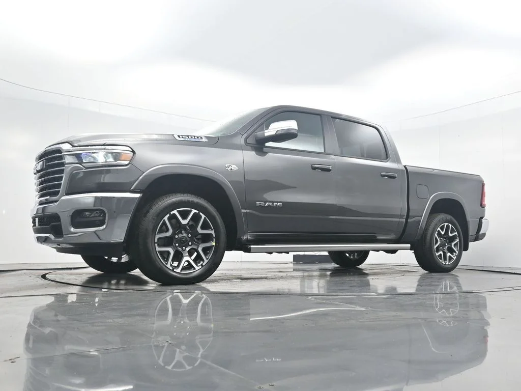 New 2026 Granite Crystal Metallic Clear-Coat Exterior Paint RAM Laramie image 32