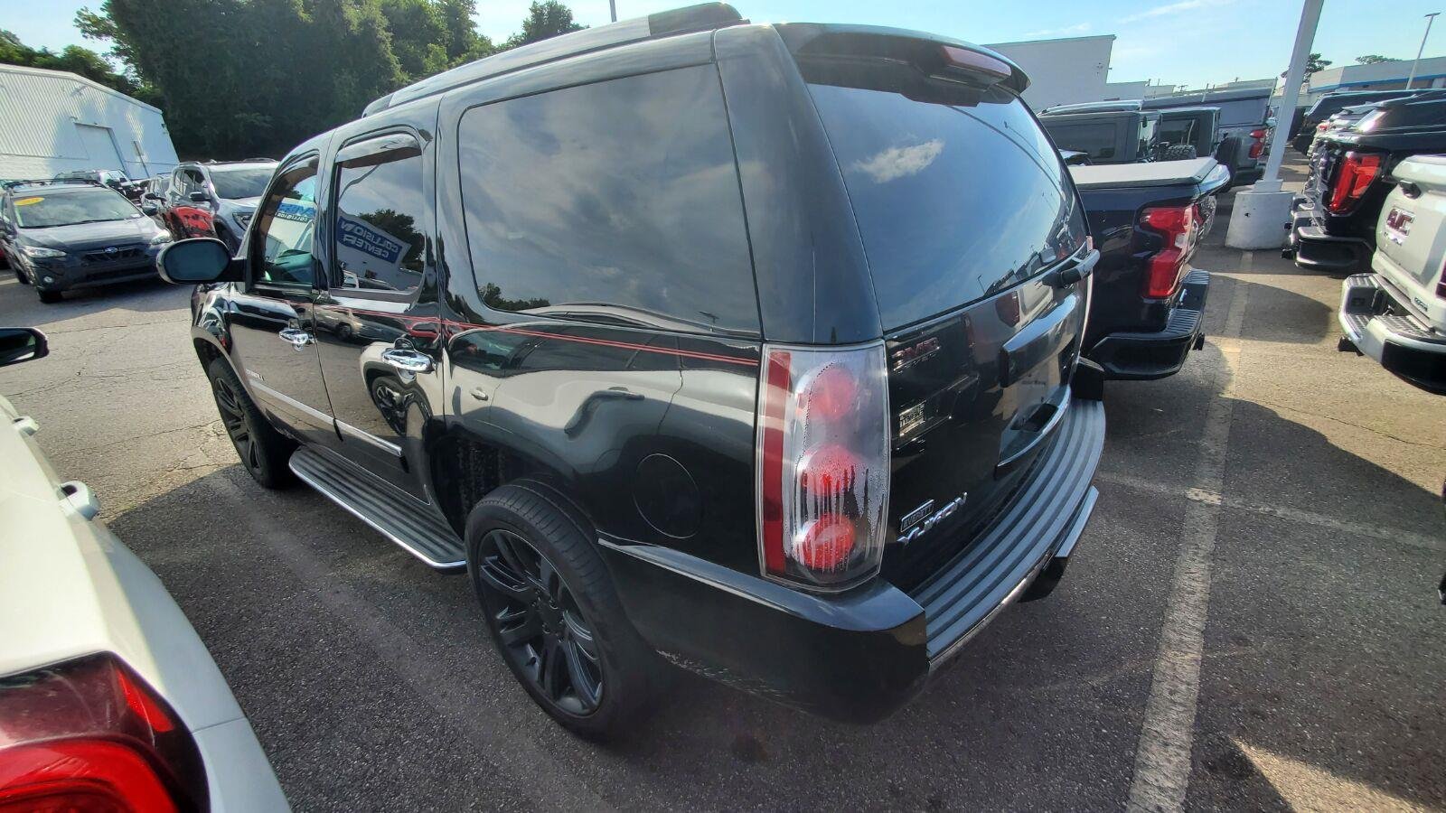 Used 2014 ONYX BLACK GMC Denali image 10