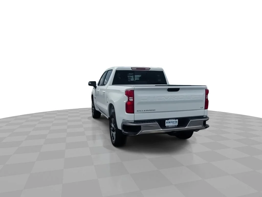 New 2026 Summit White Chevrolet LT image 7