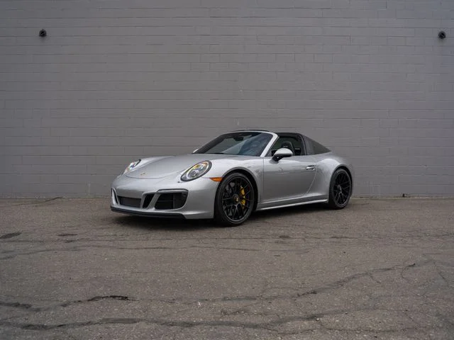 2018 Porsche 911 Targa 4 GTS's photo