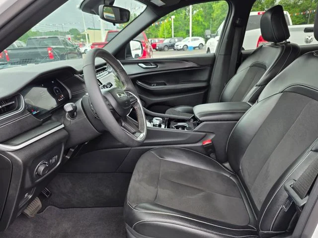 2023 Jeep Grand Cherokee L Altitude - Photo 21