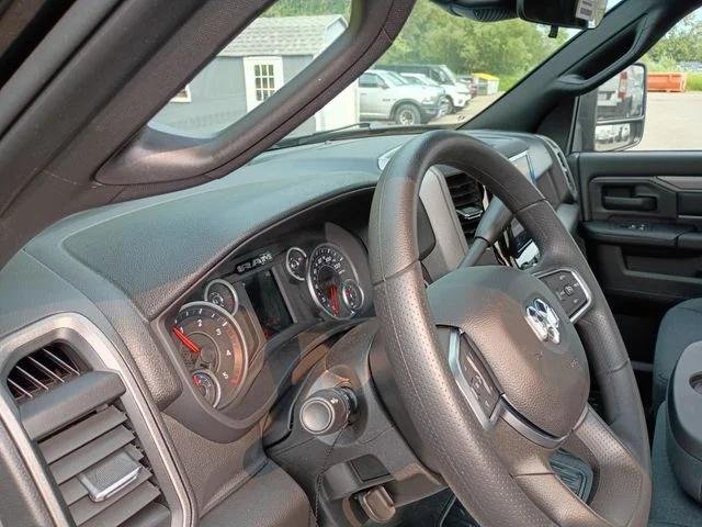 New 2026 Diamond Black Crystal Pearlcoat RAM TRADESMAN image 10