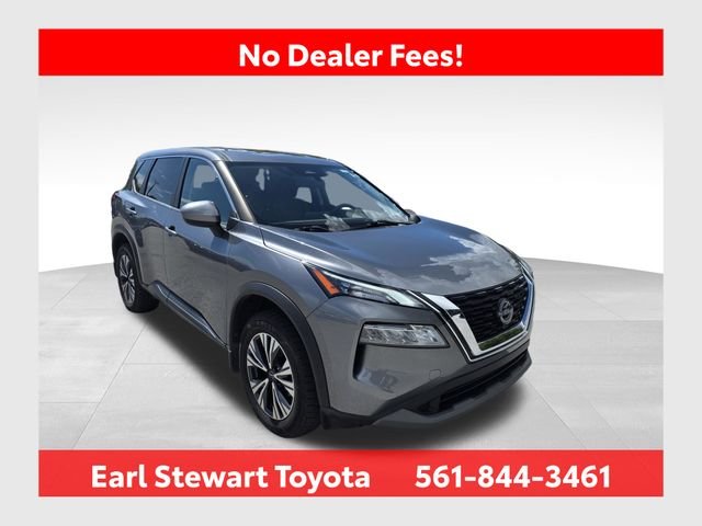 Used 2023 Gray Nissan SV image 1