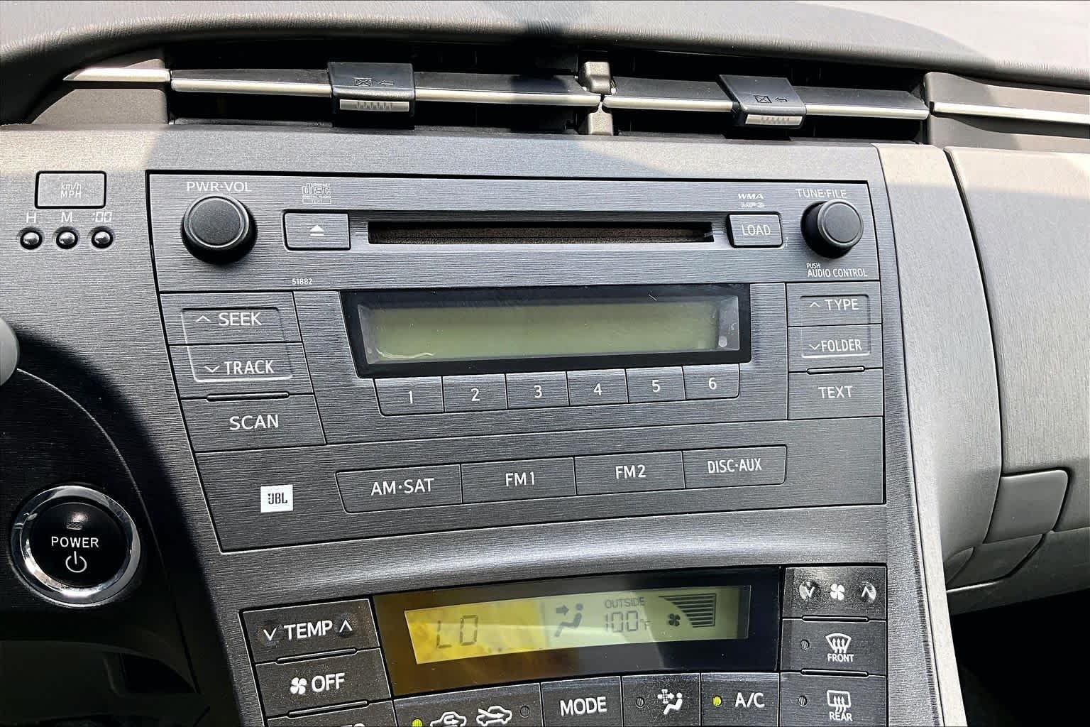 Used 2011 Winter Gray Metallic Toyota III image 26
