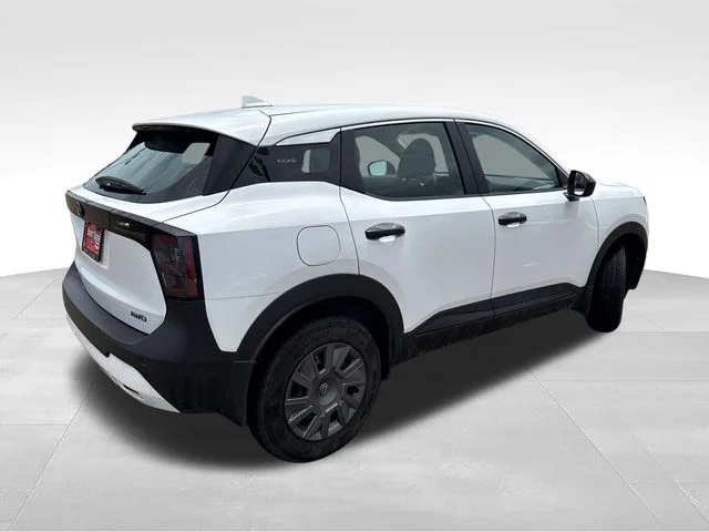 Used 2025 White Nissan S image 8