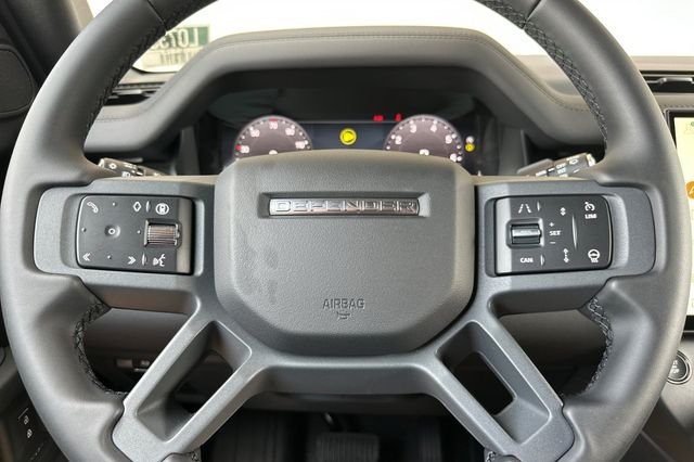New 2026 Santorini Black Land Rover S image 22