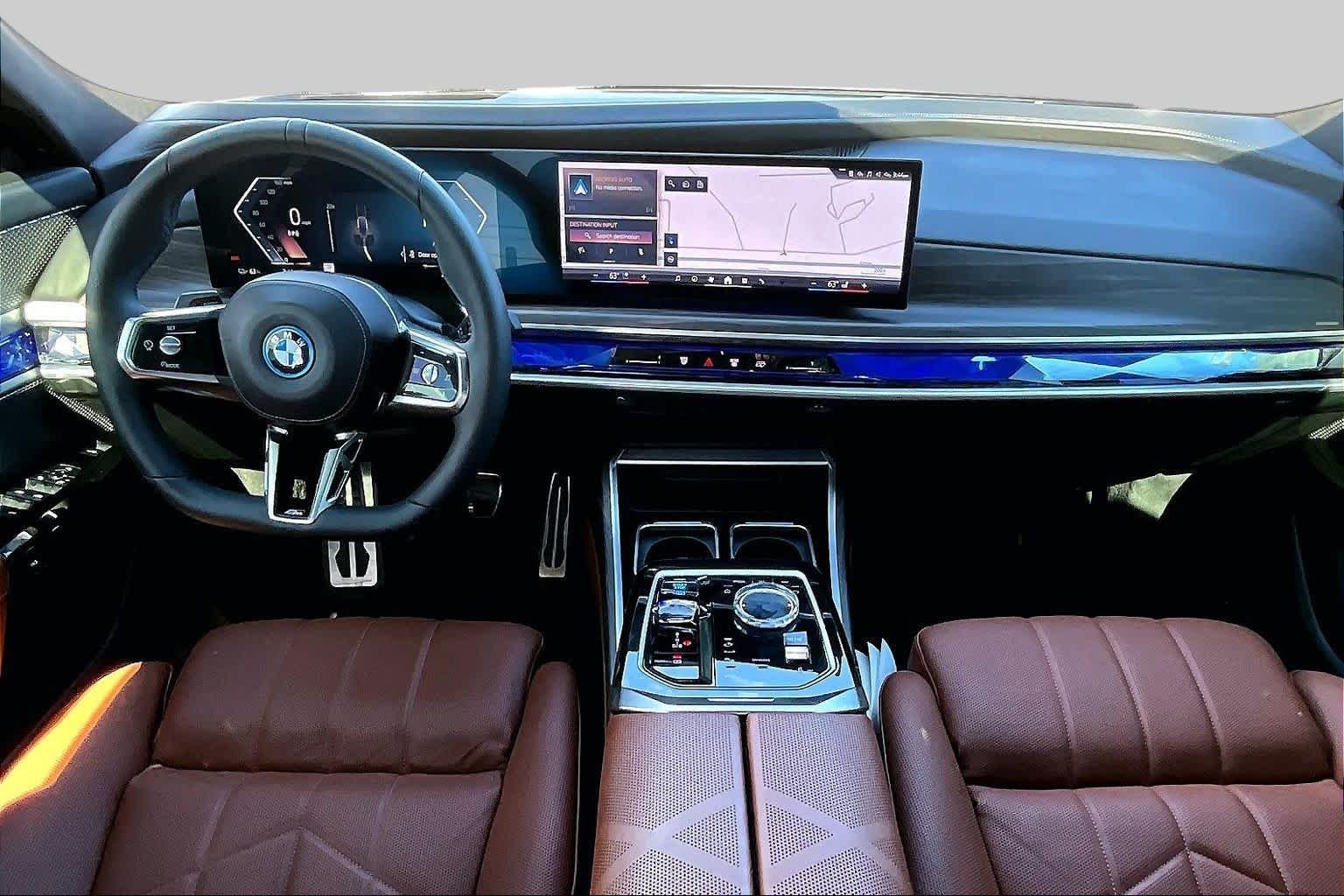 Used 2023 Individual Dravit Grey Metallic BMW xDrive60 image 14