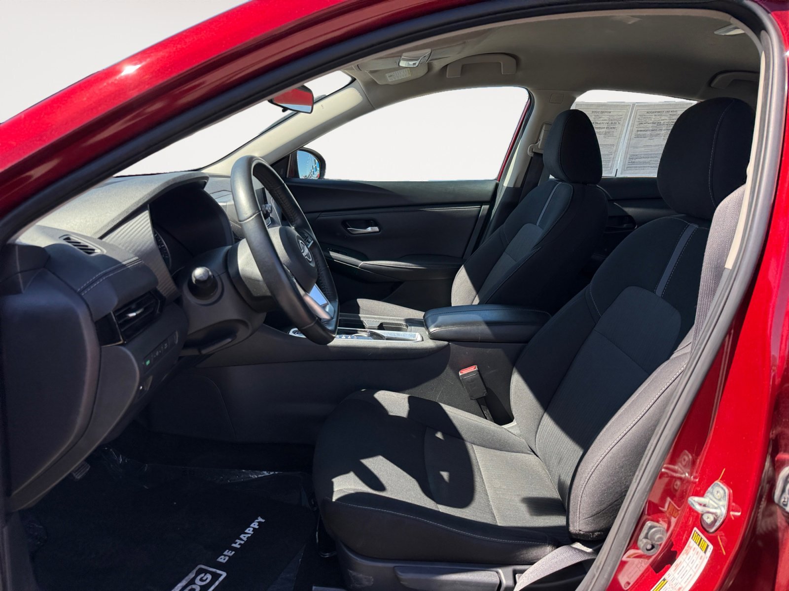 Used 2024 Scarlet Nissan SV image 10