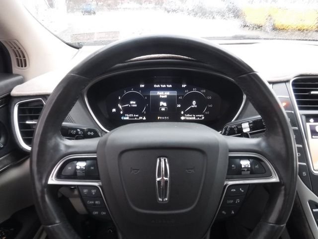 Used 2019 Brown Lincoln Reserve image 28