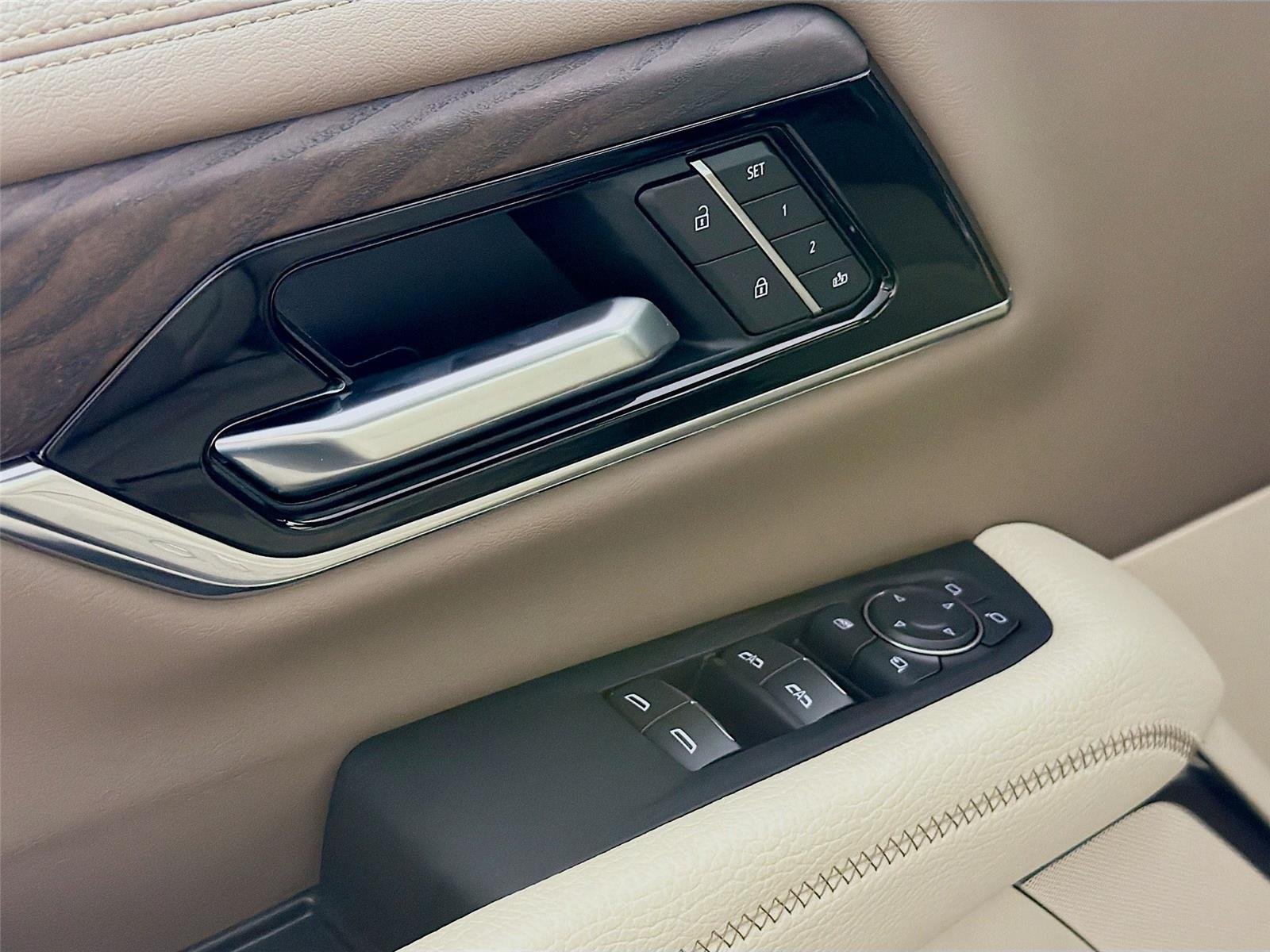 2026 GMC Yukon XL Denali - Photo 24