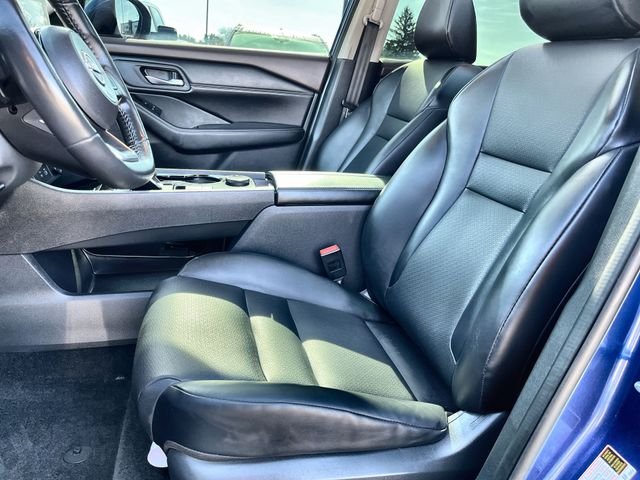 Used 2023 Blue Nissan SV image 15