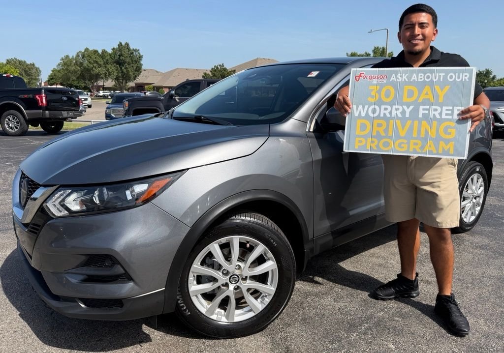 2021 Nissan Rogue Sport S FWD's photo