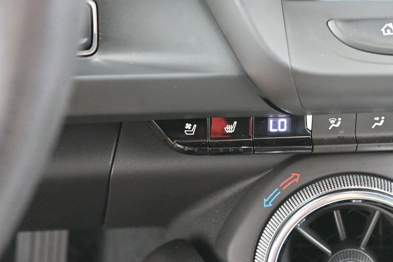 Used 2018 Black Chevrolet 2SS image 29