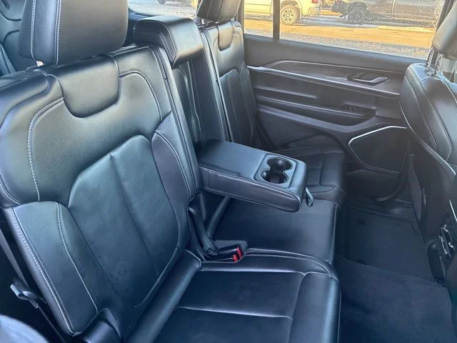 Used 2021 Silver Jeep Limited image 31