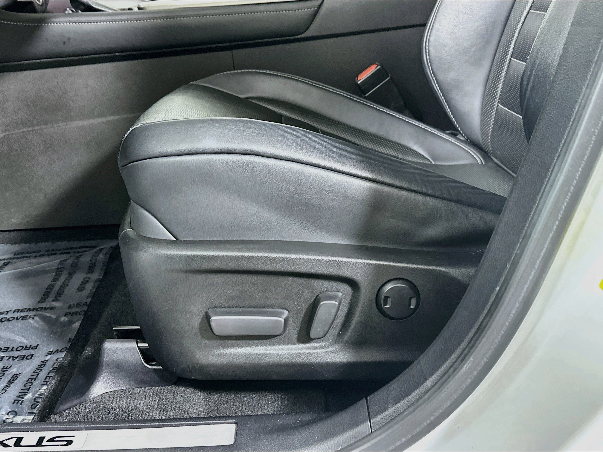 Certified Used 2021 ULTRA WHITE Lexus 450h F SPORT Handling image 19