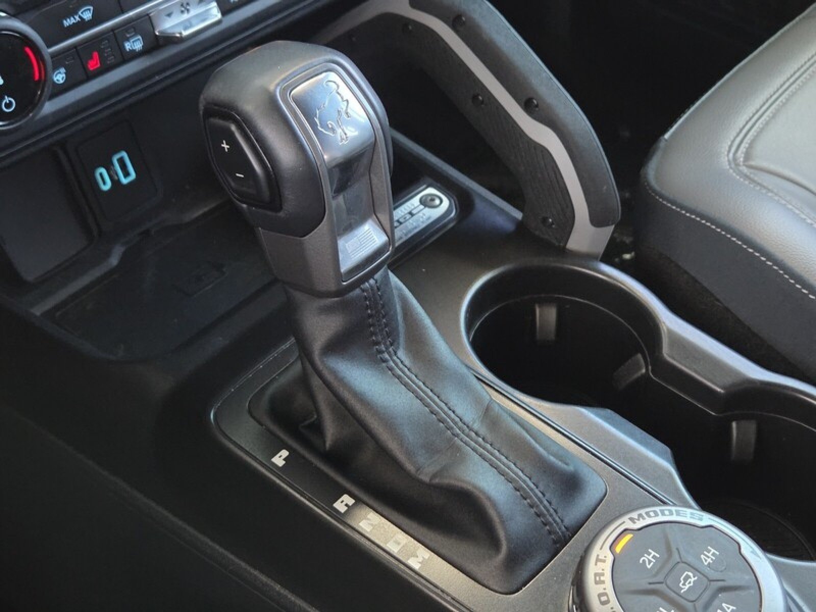 Used 2022 Cactus Gray Ford OUTER BANKS image 30