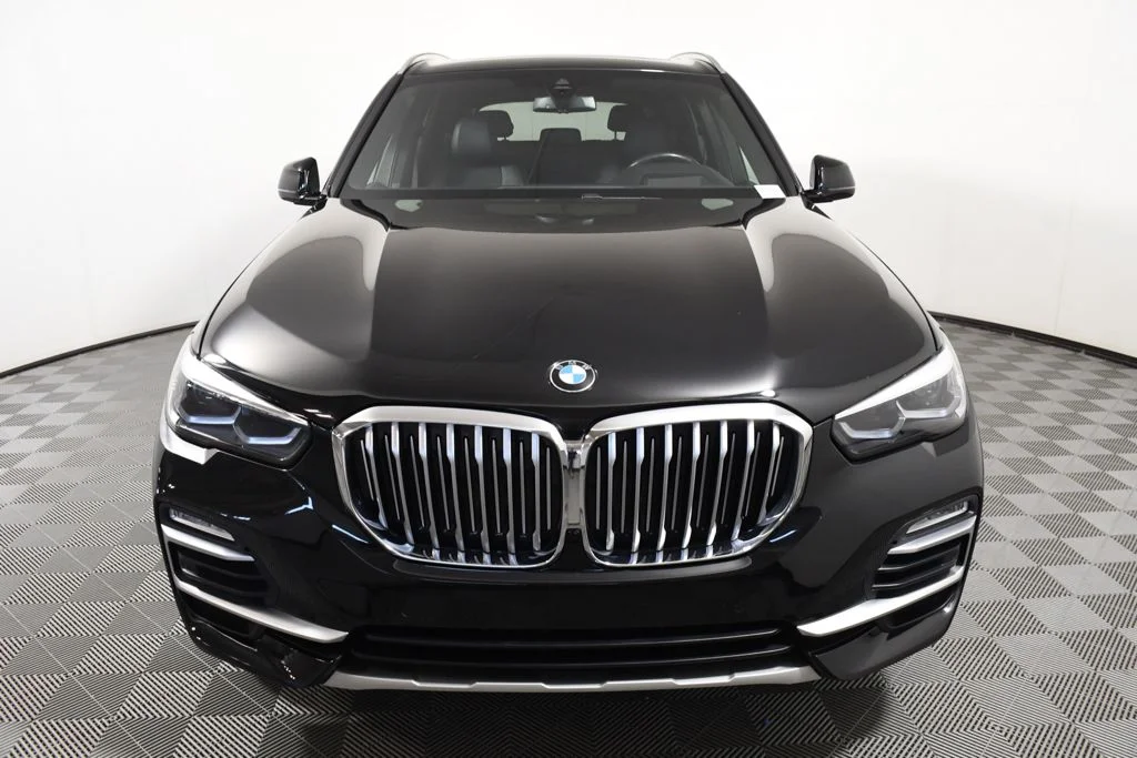 Used 2021 Jet Black BMW xDrive40i image 10