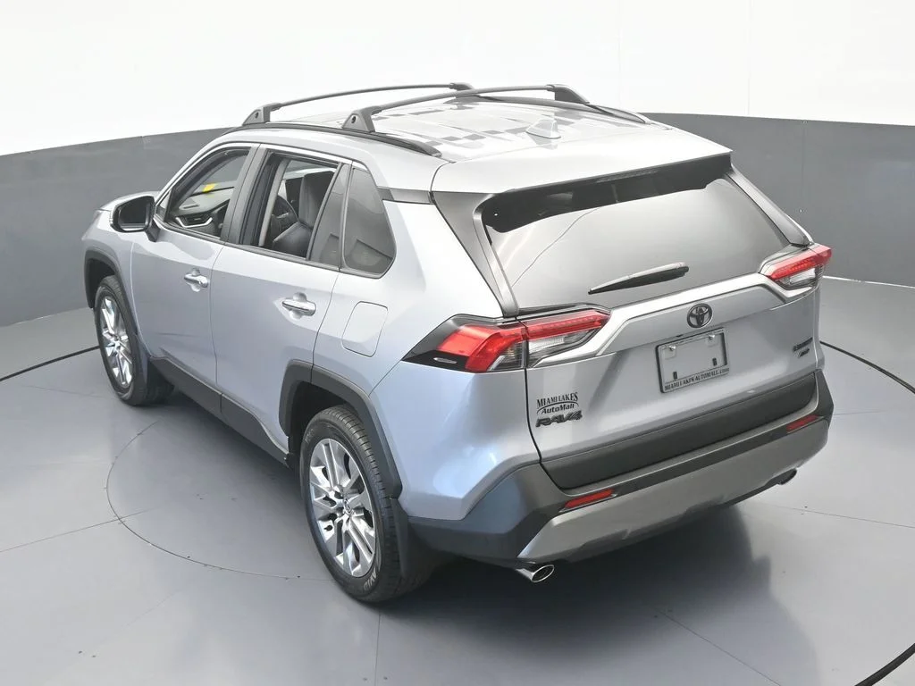 Used 2025 Silver Sky Metallic Toyota Limited image 57