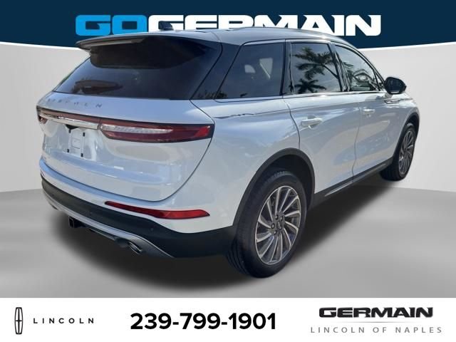 Used 2023 White Lincoln Reserve image 6