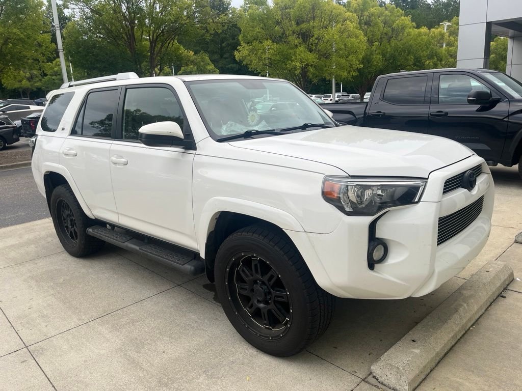 Used 2017 White Toyota SR5 image 2