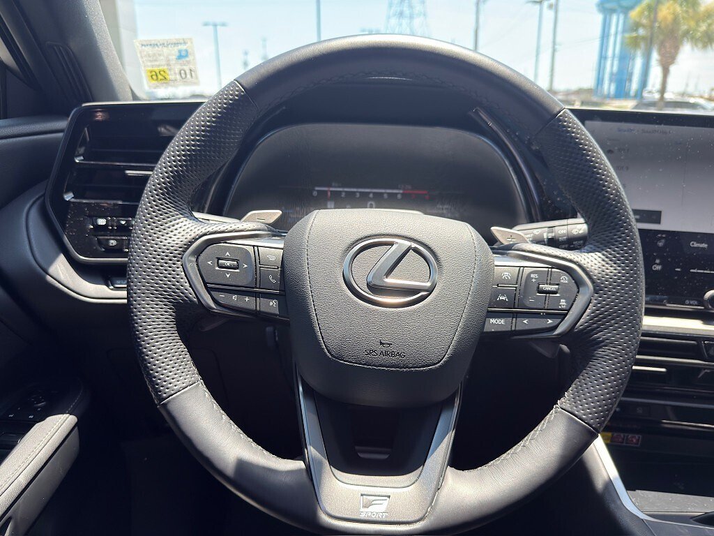 Certified Used 2025 Incognito Lexus F SPORT Handling image 16