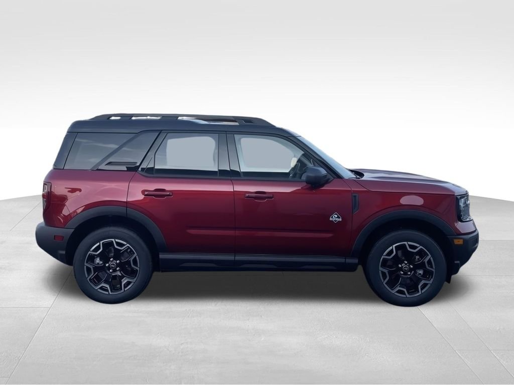 New 2025 Ruby Red Metallic Tinted Clearcoat Ford Outer Banks® image 12