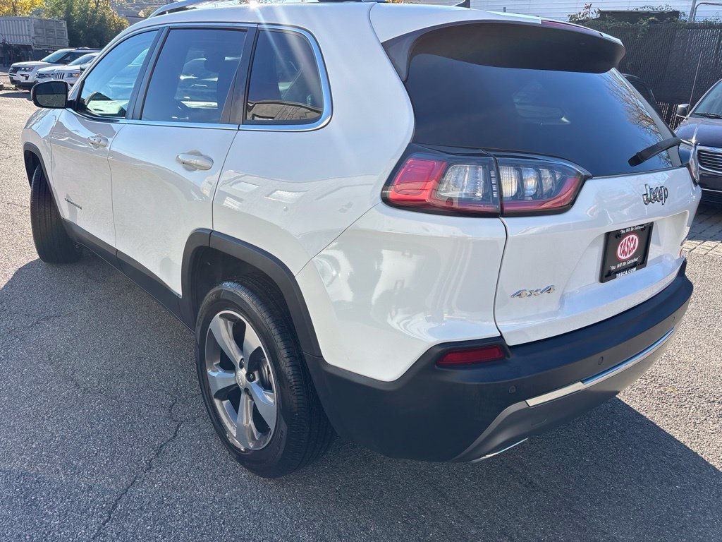 Used 2019 White Jeep Limited image 4
