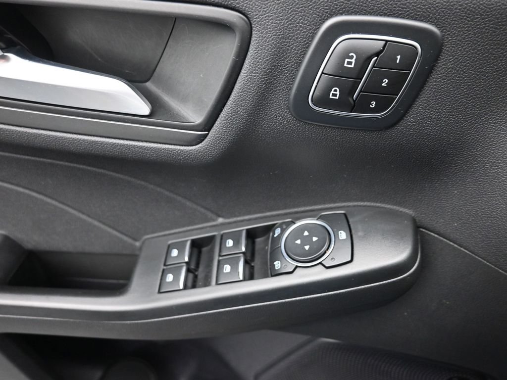 Used 2023 Blue Ford Active image 17