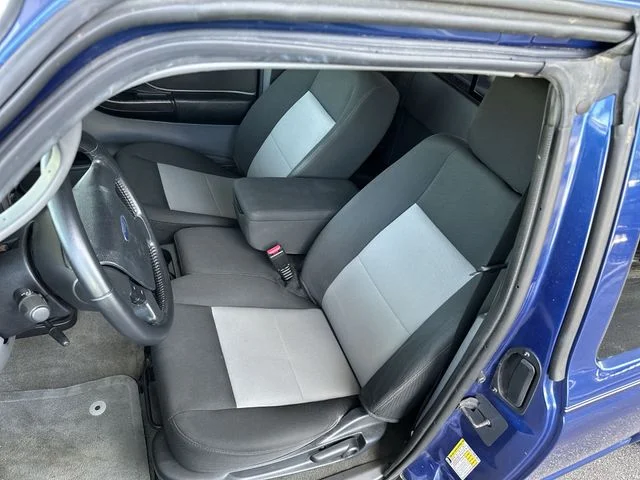 Used 2011 Blue Ford XLT image 12