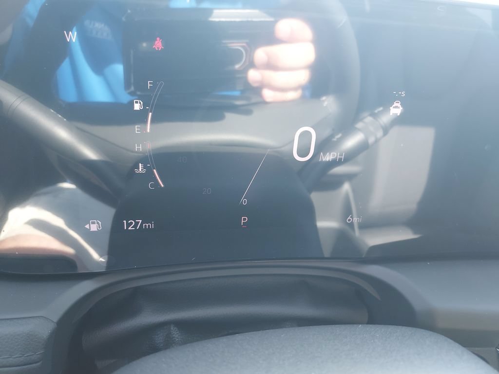 New 2026 Summit White Buick Preferred image 18