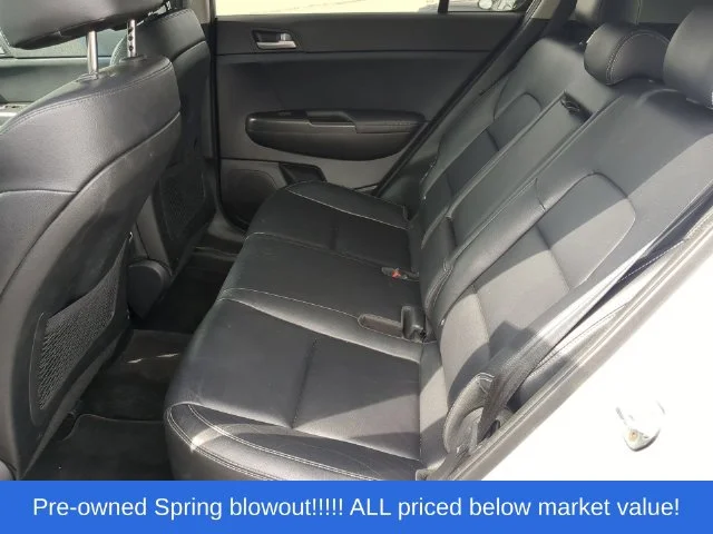 Used 2017 Silver Kia EX image 35