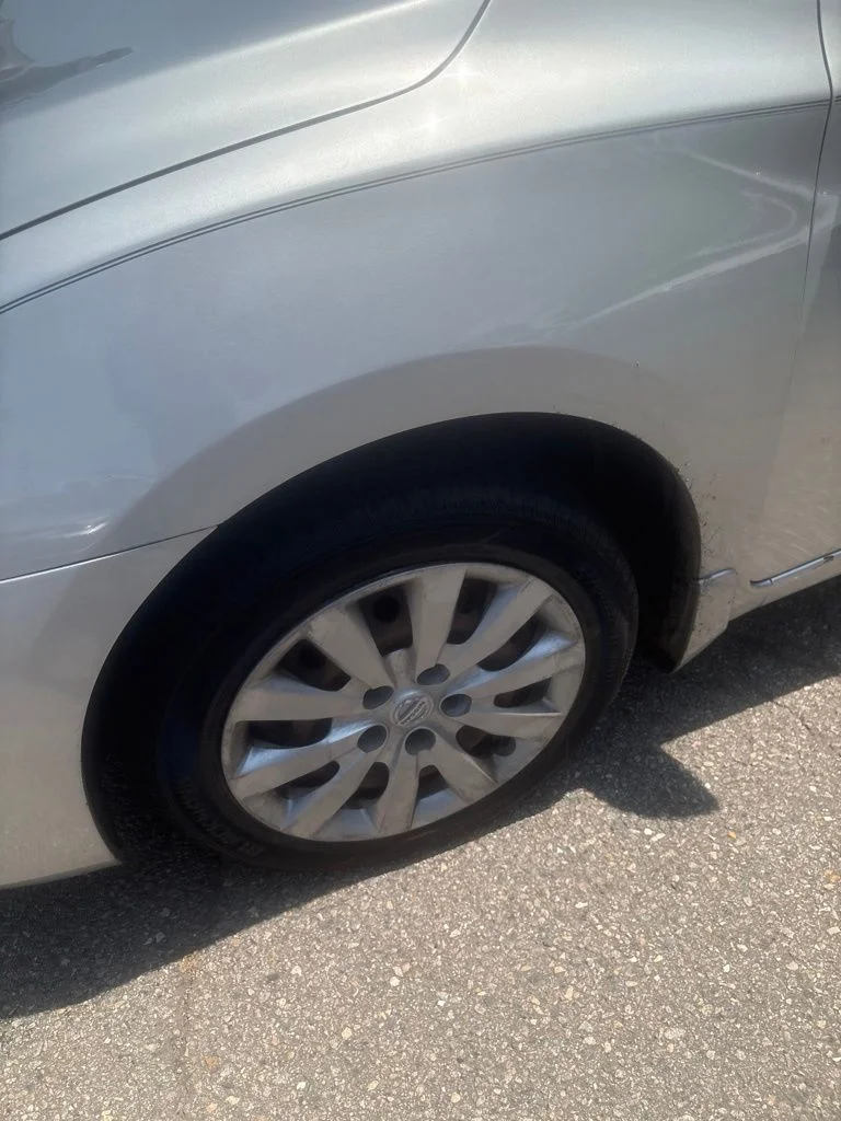 Used 2015 Silver Nissan S image 15