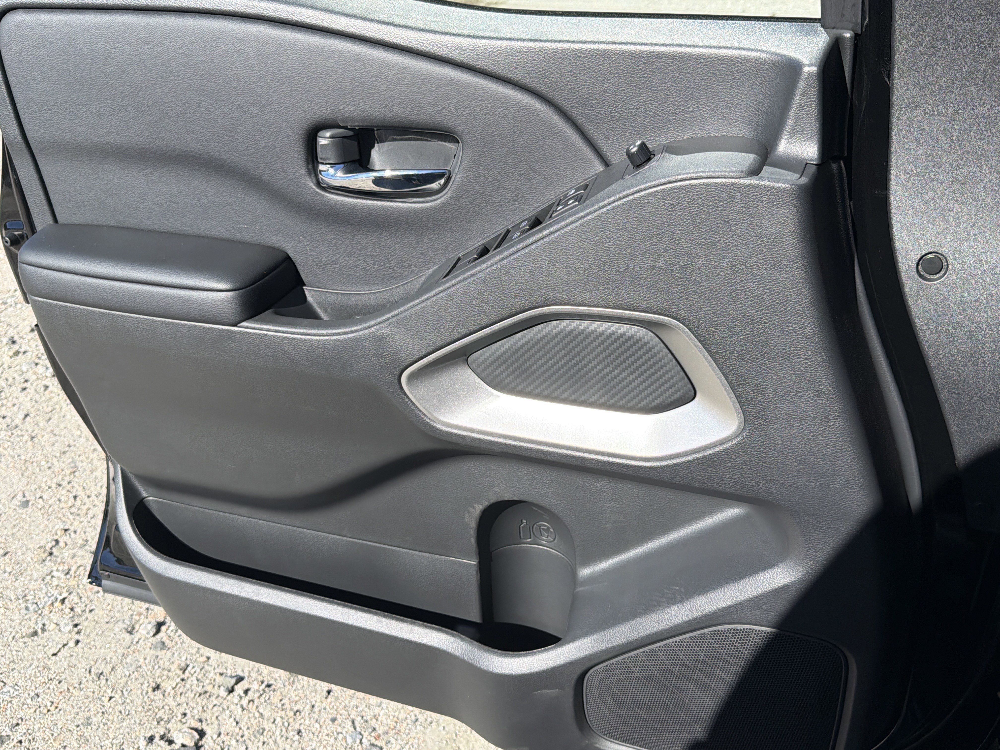 2026 Nissan Frontier SV - Photo 14