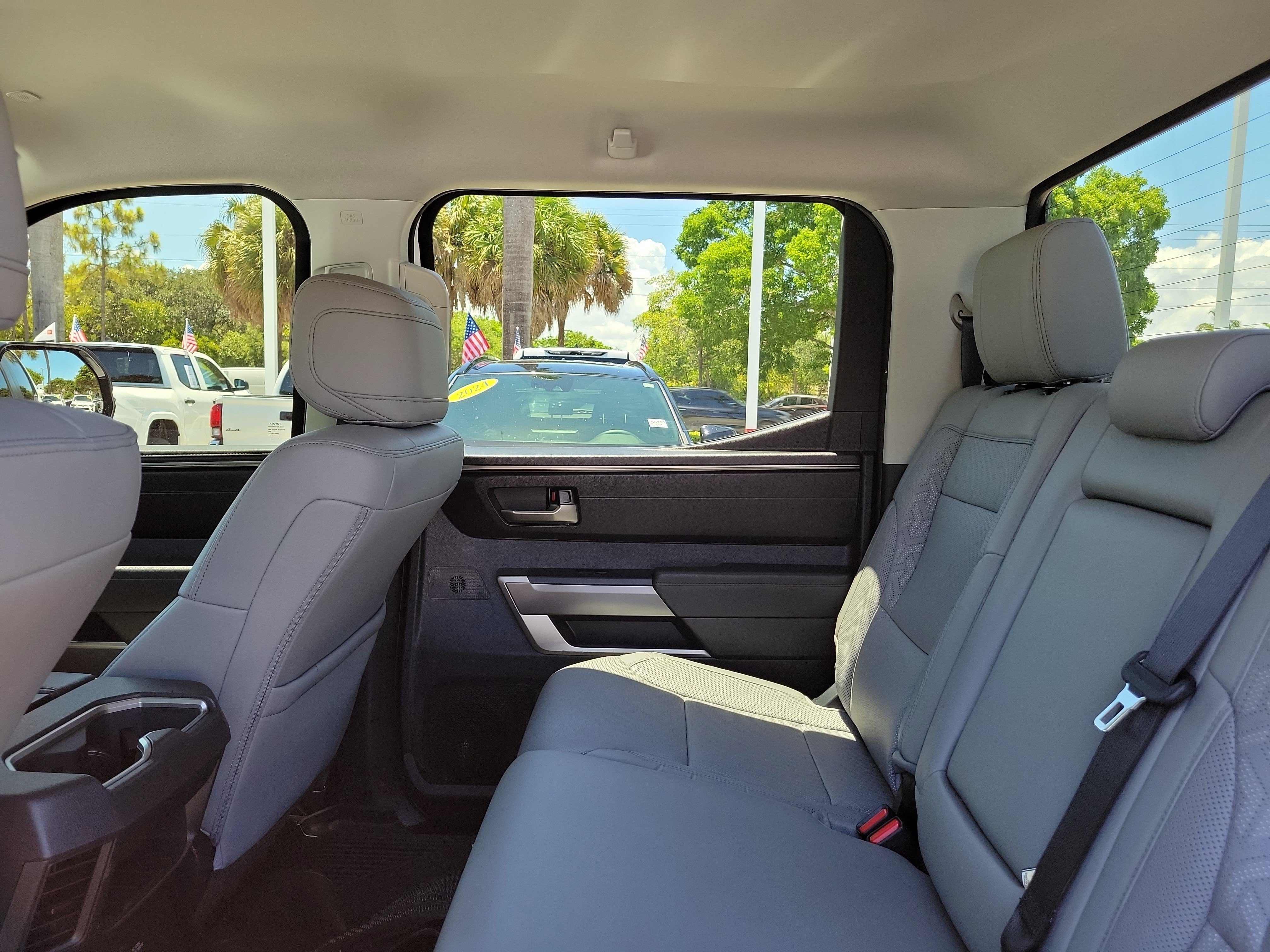 Used 2024 Ice Toyota SR5 image 10