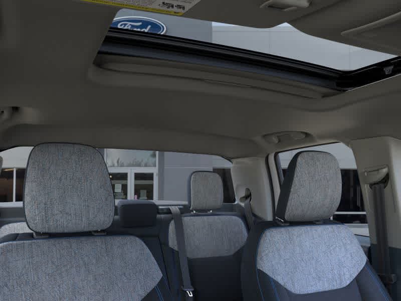 New 2026 Space White Metallic Ford XLT image 12